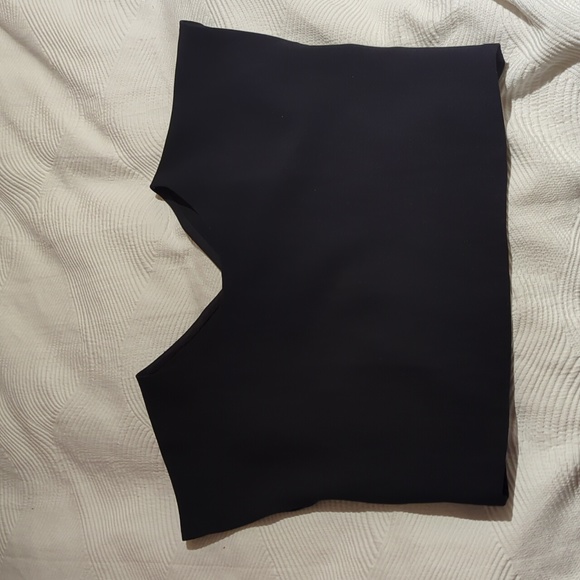 Kaarem crop top - Picture 4 of 4